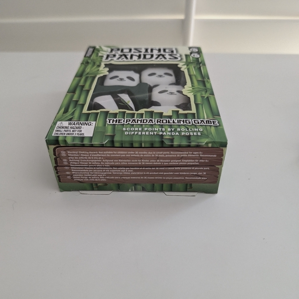 Posing Pandas Game - Picture 4 of 4